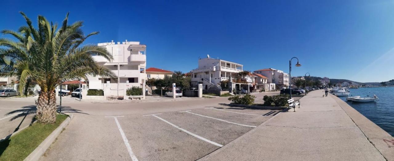 Apartments Marija - By The Sea Rogoznica  Esterno foto