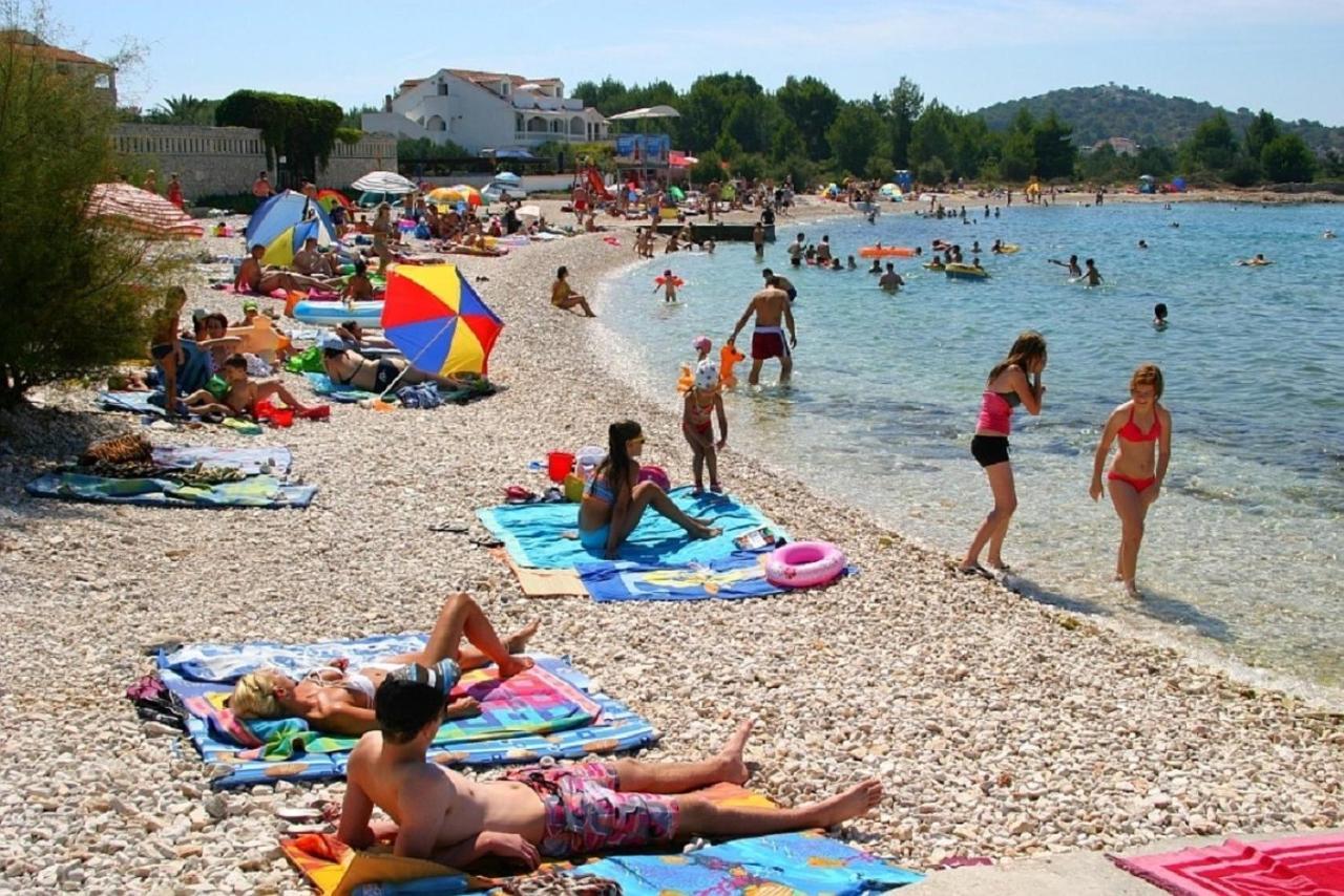Apartments Marija - By The Sea Rogoznica  Esterno foto